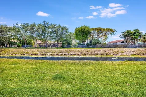 6130 Via Tierra Boca Raton FL 33433