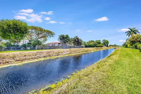 6130 Via Tierra Boca Raton FL 33433