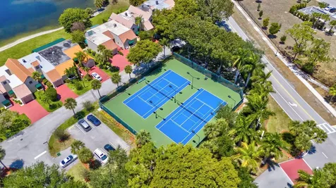 6130 Via Tierra Boca Raton FL 33433