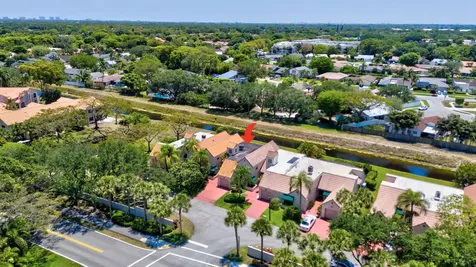 6130 Via Tierra Boca Raton FL 33433
