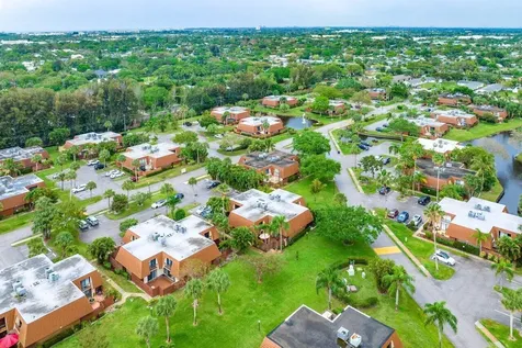 825 Center Street Jupiter FL 33458