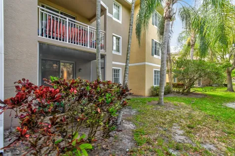 6565 Emerald Dunes Drive West Palm Beach FL 33411