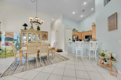 7073 Torrey Pines Circle Port Saint Lucie FL 34986