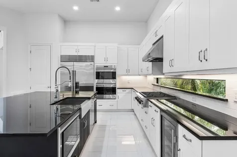6990 Nw 27th Avenue Boca Raton FL 33496