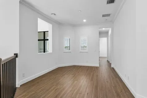 6990 Nw 27th Avenue Boca Raton FL 33496