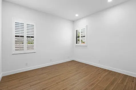 6990 Nw 27th Avenue Boca Raton FL 33496