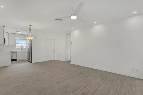 2747 Dudley Drive West Palm Beach FL 33415