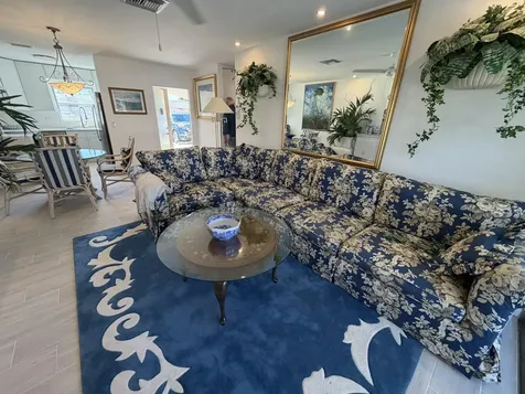 2747 Dudley Drive West Palm Beach FL 33415