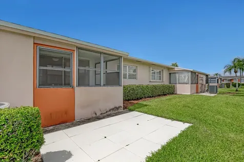 2747 Dudley Drive West Palm Beach FL 33415