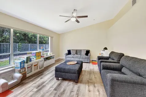 9583 Lake Serena Drive Boca Raton FL 33496