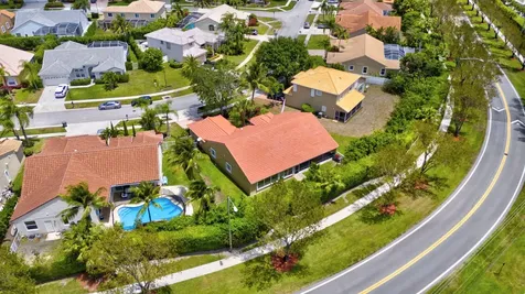 9583 Lake Serena Drive Boca Raton FL 33496