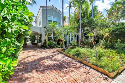 138 Greymon Drive West Palm Beach FL 33405