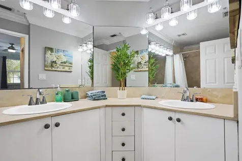 106 Moorings Drive Lantana FL 33462