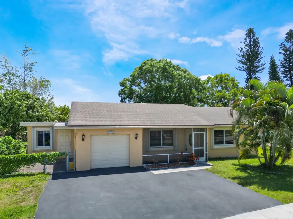 19654 Colorado Circle Boca Raton FL 33434
