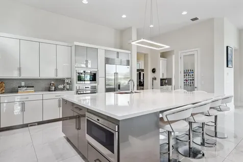 7339 Nw 28th Way Boca Raton FL 33496