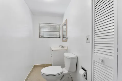 215 NW 3rd Street Boynton Beach FL 33435