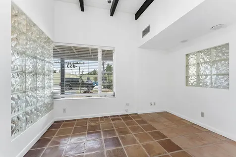 215 NW 3rd Street Boynton Beach FL 33435