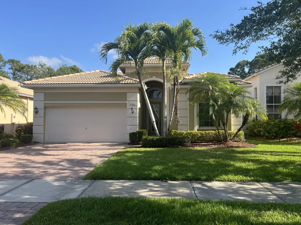 6120 Spring Lake Terrace Fort Pierce FL 34951