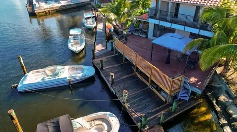 1827 Middle River Drive Fort Lauderdale FL 33305