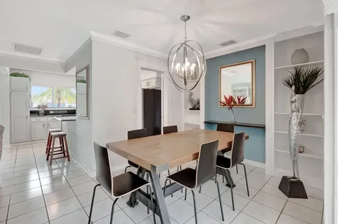 1065 Sw 13th Street Boca Raton FL 33486