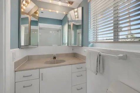 1065 Sw 13th Street Boca Raton FL 33486