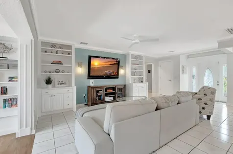 1065 Sw 13th Street Boca Raton FL 33486