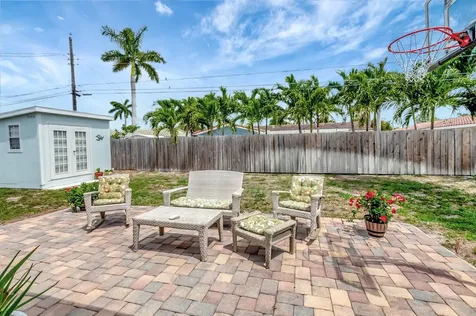 1065 Sw 13th Street Boca Raton FL 33486