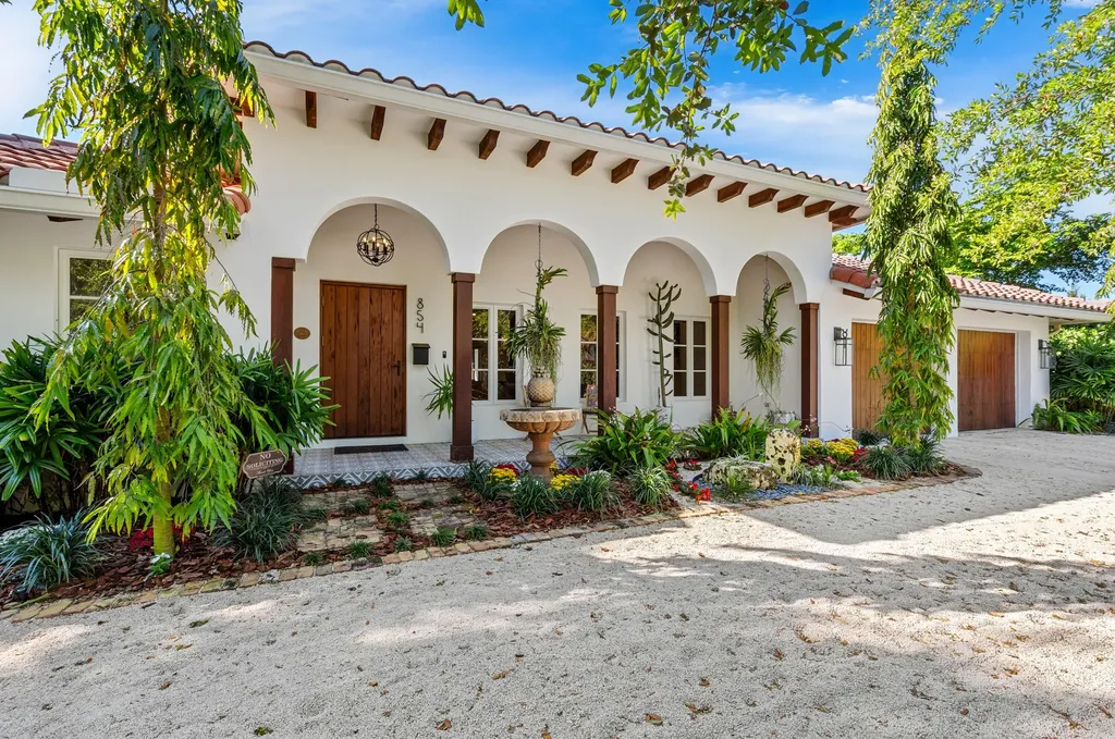 854 Hibiscus Street Boca Raton FL 33486