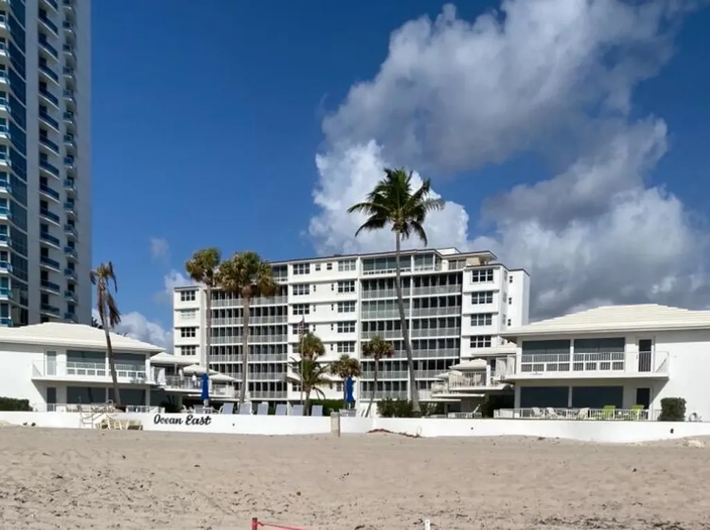 1530 S Ocean Boulevard Lauderdale By The Sea FL 33062