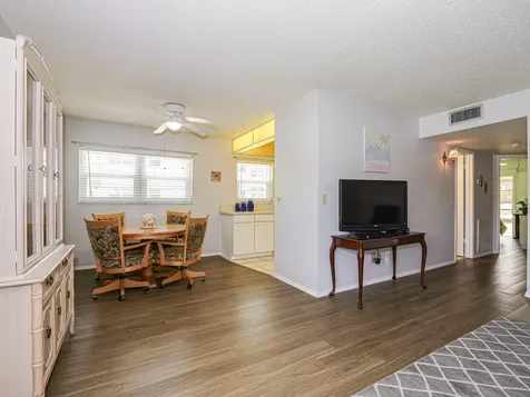 18 Vista Palm Lane Vero Beach FL 32962