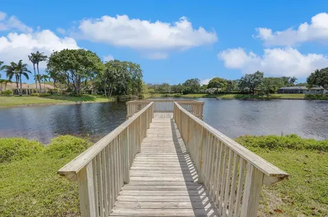 2375 Nw 29th Road Boca Raton FL 33431