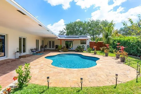1650 Ne 3rd Avenue Delray Beach FL 33444