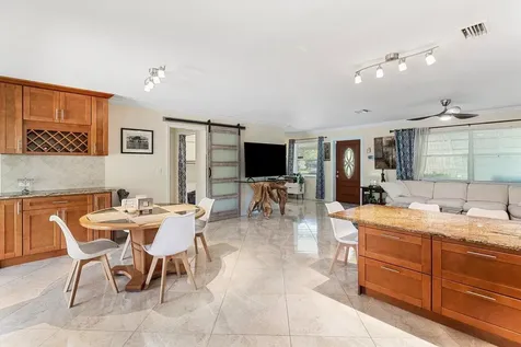 1650 Ne 3rd Avenue Delray Beach FL 33444