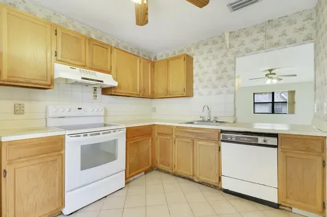 135 Manchineel Court Royal Palm Beach FL 33411