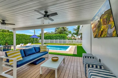 998 Sw 7th Street Boca Raton FL 33486