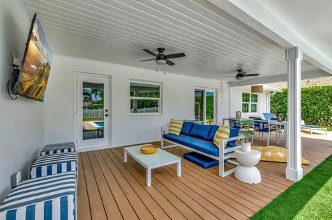 998 Sw 7th Street Boca Raton FL 33486