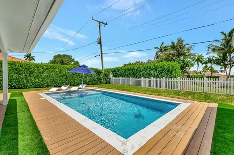 998 Sw 7th Street Boca Raton FL 33486
