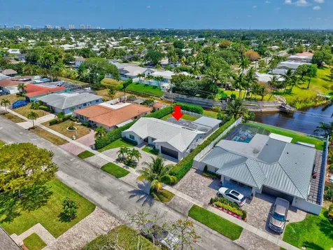 998 Sw 7th Street Boca Raton FL 33486