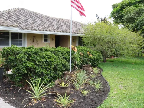 3207 Nw 89th Terrace Coral Springs FL 33065