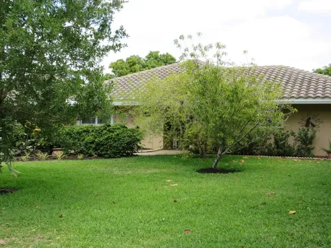 3207 Nw 89th Terrace Coral Springs FL 33065