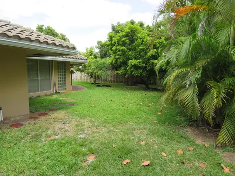 3207 Nw 89th Terrace Coral Springs FL 33065
