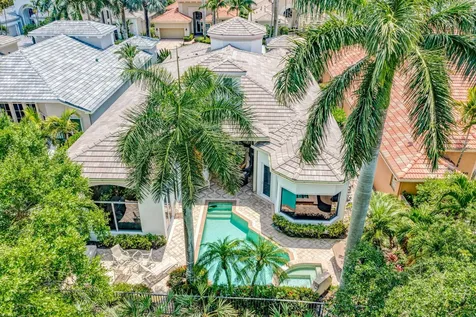 119 Via Paradisio Palm Beach Gardens FL 33418