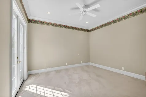 119 Via Paradisio Palm Beach Gardens FL 33418