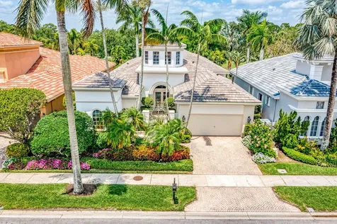 119 Via Paradisio Palm Beach Gardens FL 33418