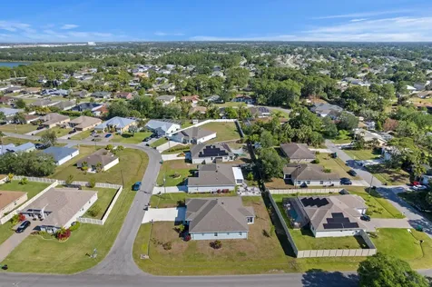 1501 Sw Neponset Road Port Saint Lucie FL 34953