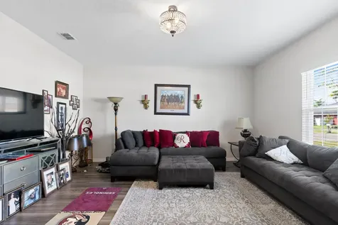 1501 Sw Neponset Road Port Saint Lucie FL 34953