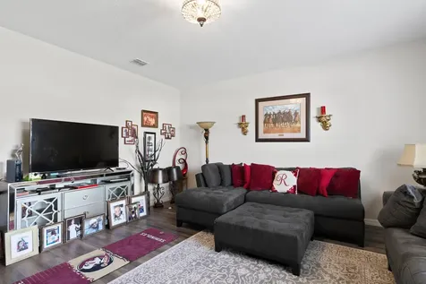1501 Sw Neponset Road Port Saint Lucie FL 34953
