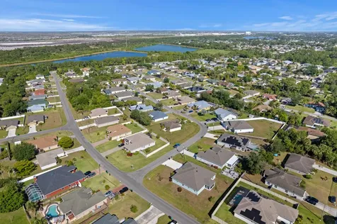 1501 Sw Neponset Road Port Saint Lucie FL 34953