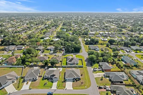 1501 Sw Neponset Road Port Saint Lucie FL 34953