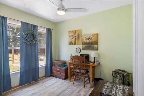 2001 Delmar Avenue Vero Beach FL 32960